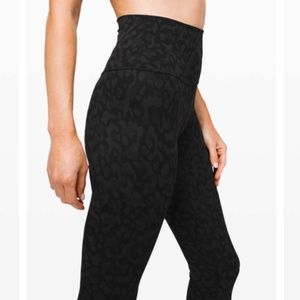 Lululemon Align Crop Formation Camo Deep Coal